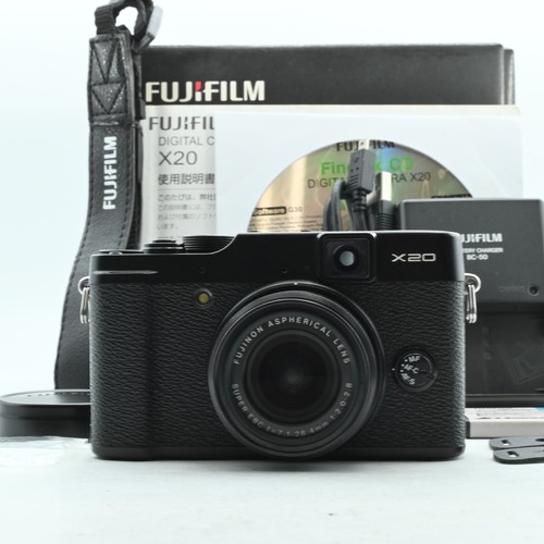 Fotocamera digitale compatta